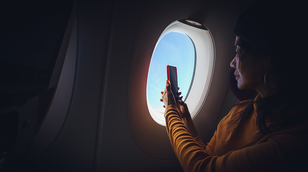 AirtravelerPhone